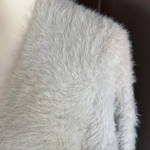 AKIRA Cozy Fuzzy Gray Cardigan Size S/M - Picture 2 of 9